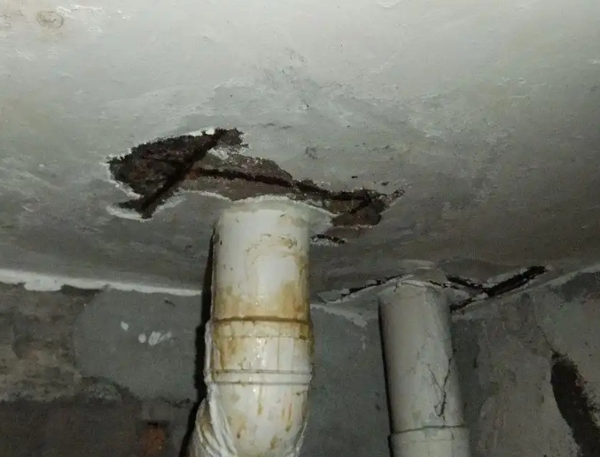 吉利卫生间漏水维修公司浅析吉利卫生间渗水维修的方法